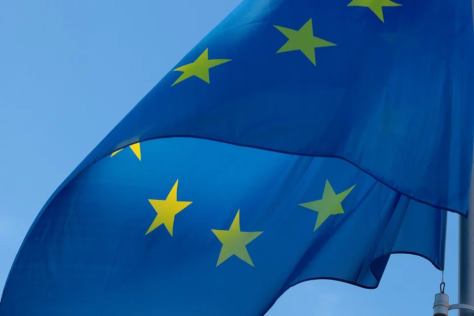 flag-2608475_960_720 (c) Pixabay