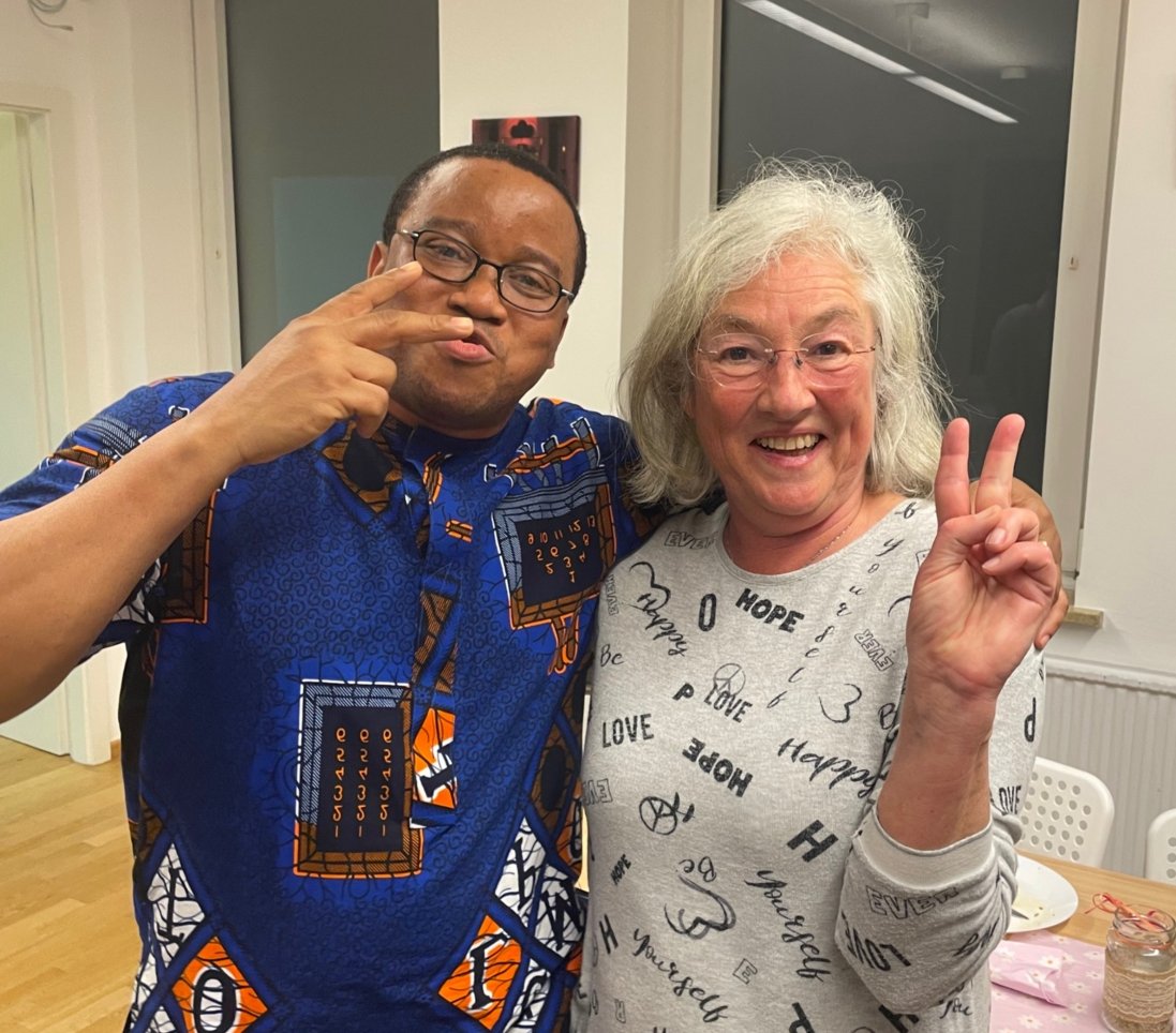 2024-04-12_NigerianischerAbend-Englisch00002
