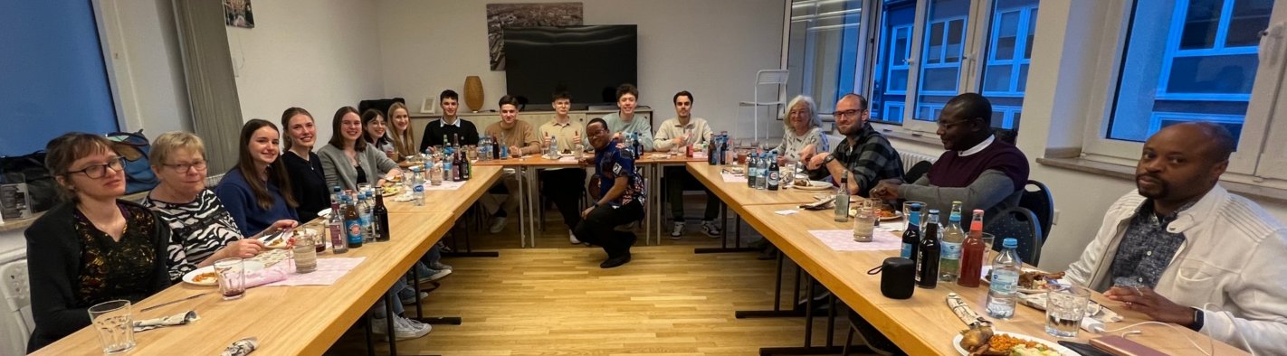 2024-04-12_NigerianischerAbend-Englisch00010